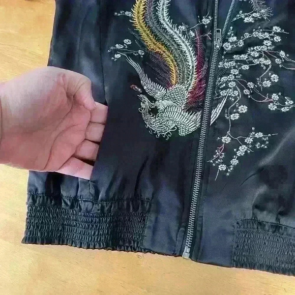 JOLT Jacket With Front Embroidery - Satin Blk & Powder Pink - B33 - Picture 3 of 6